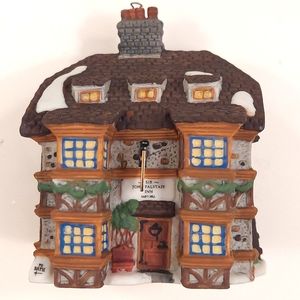 Charles Dicken's 1995 Sir John Falstaff Inn collectors edition ornament